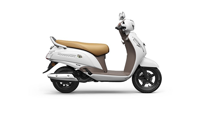 Suzuki Access [2024] image 9
